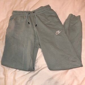 Nike Joggers